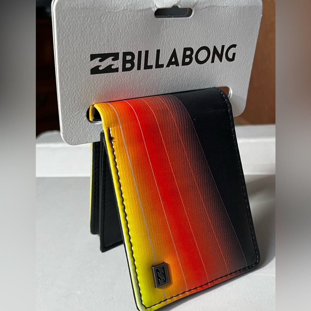 Billabong multicolored surfer wallet for men new with tags